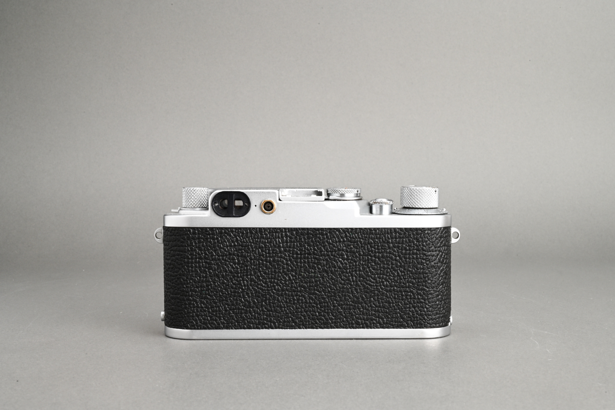 Picture of Leica IIIf Silver Chrome Special engraved "Betriebsk. 156"