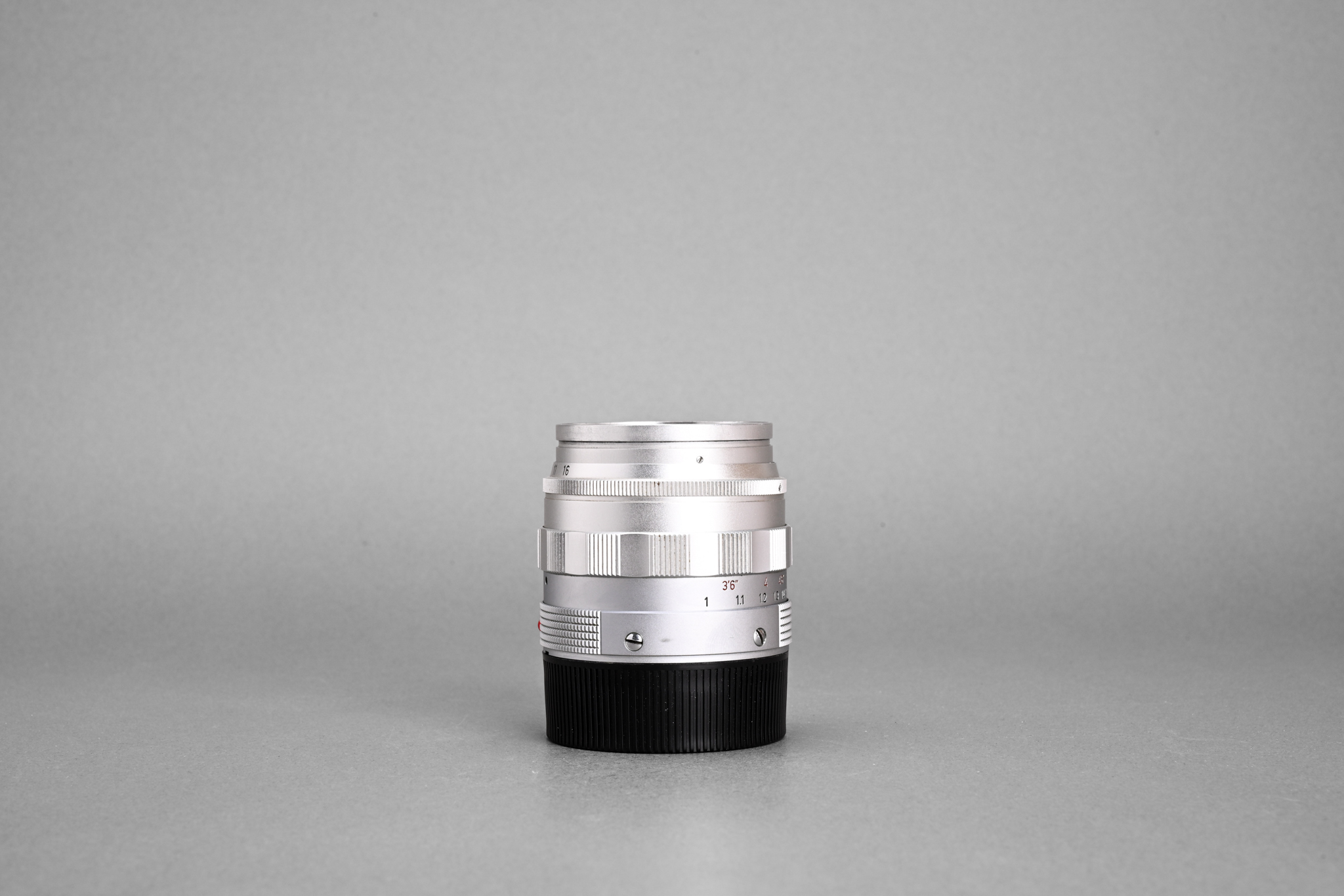 Picture of Leica Summilux-M 50mm f/1.4 Ver.1 Reverse Scallop