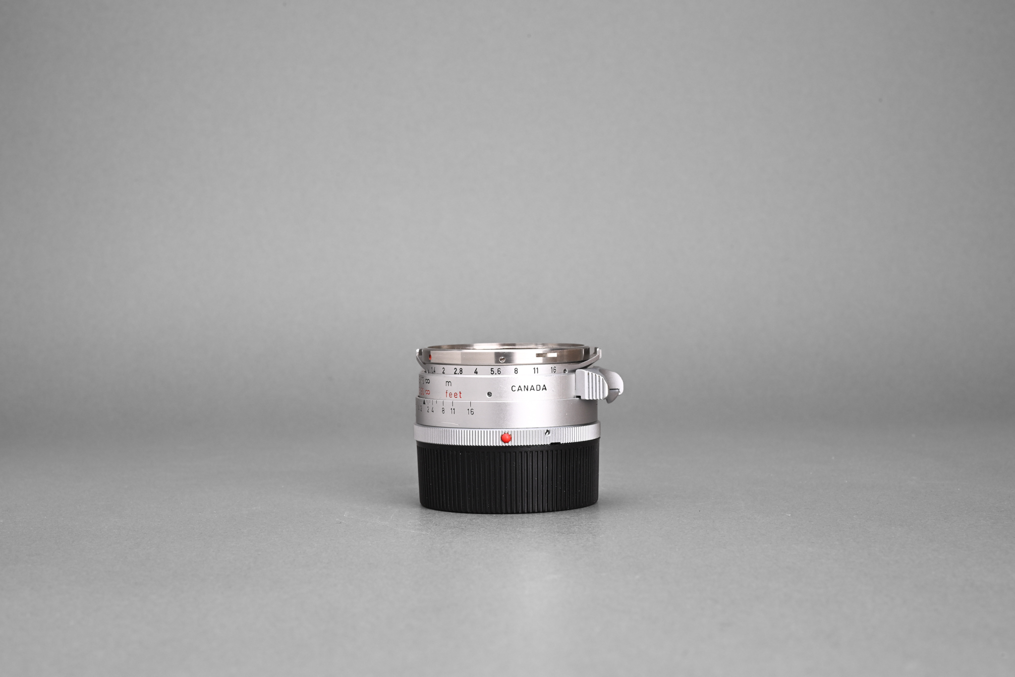 Picture of Leica Summilux-M 35mm f/1.4 Ver.1 Steel Rim Silver Chrome M2