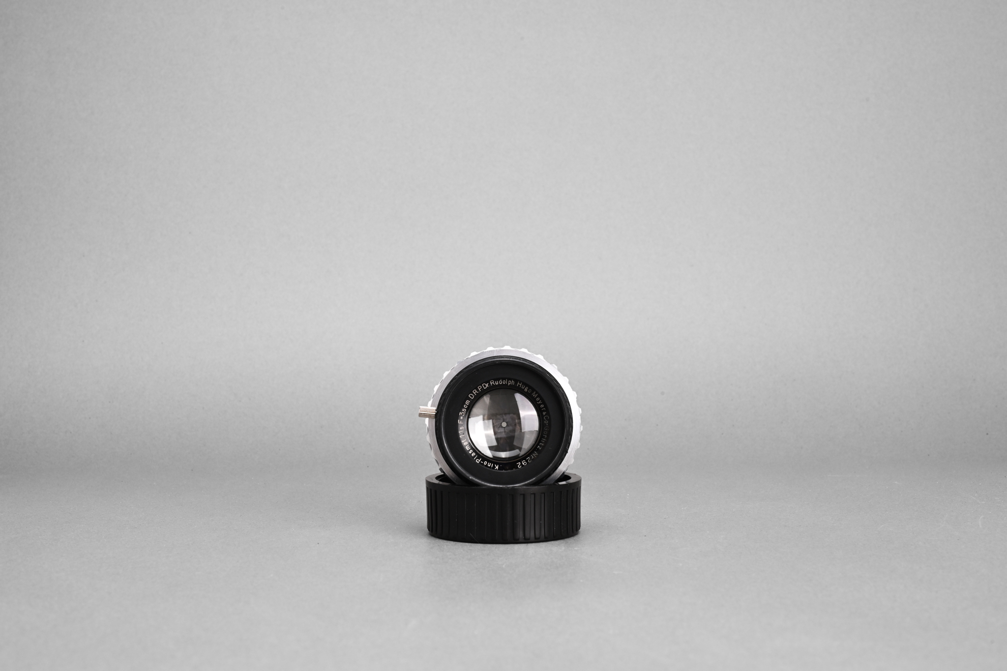 Picture of Hugo Meyer Kino-Plasmat 35mm f/1.5 Modified to Leica M