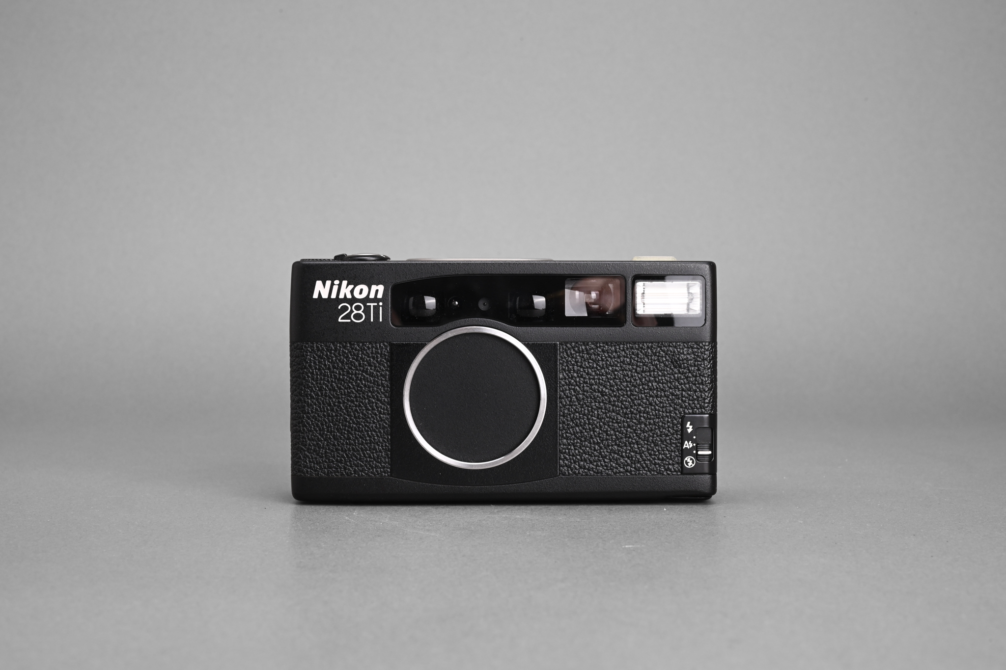 Picture of Nikon 28Ti Compact Camera
