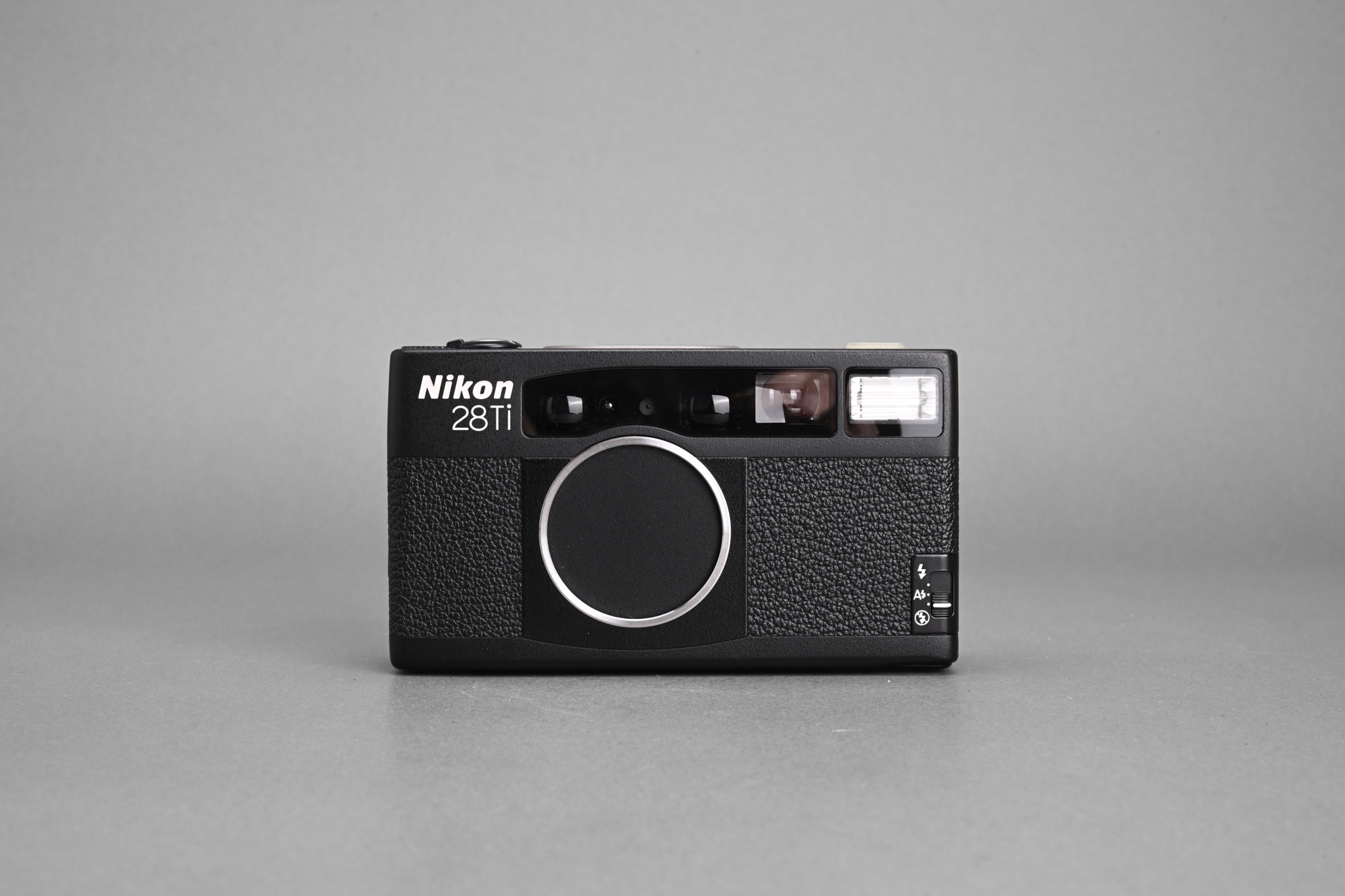 Picture of Nikon 28Ti Compact Camera