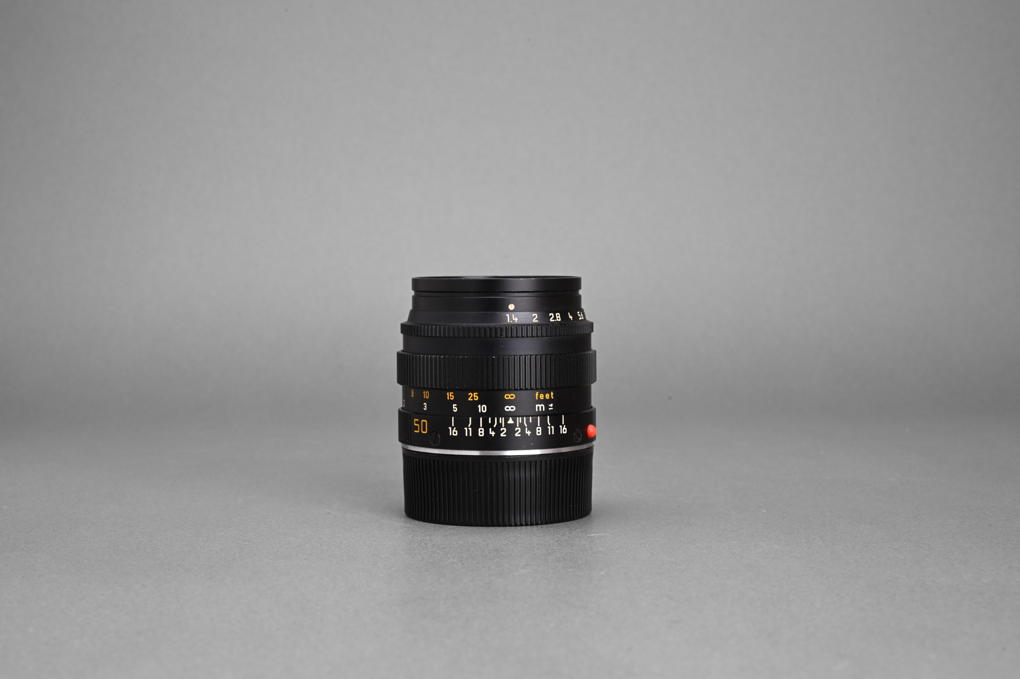 Picture of Leica Summilux-M 50mm f/1.4 Ver.2 Black E43 Amber Coating