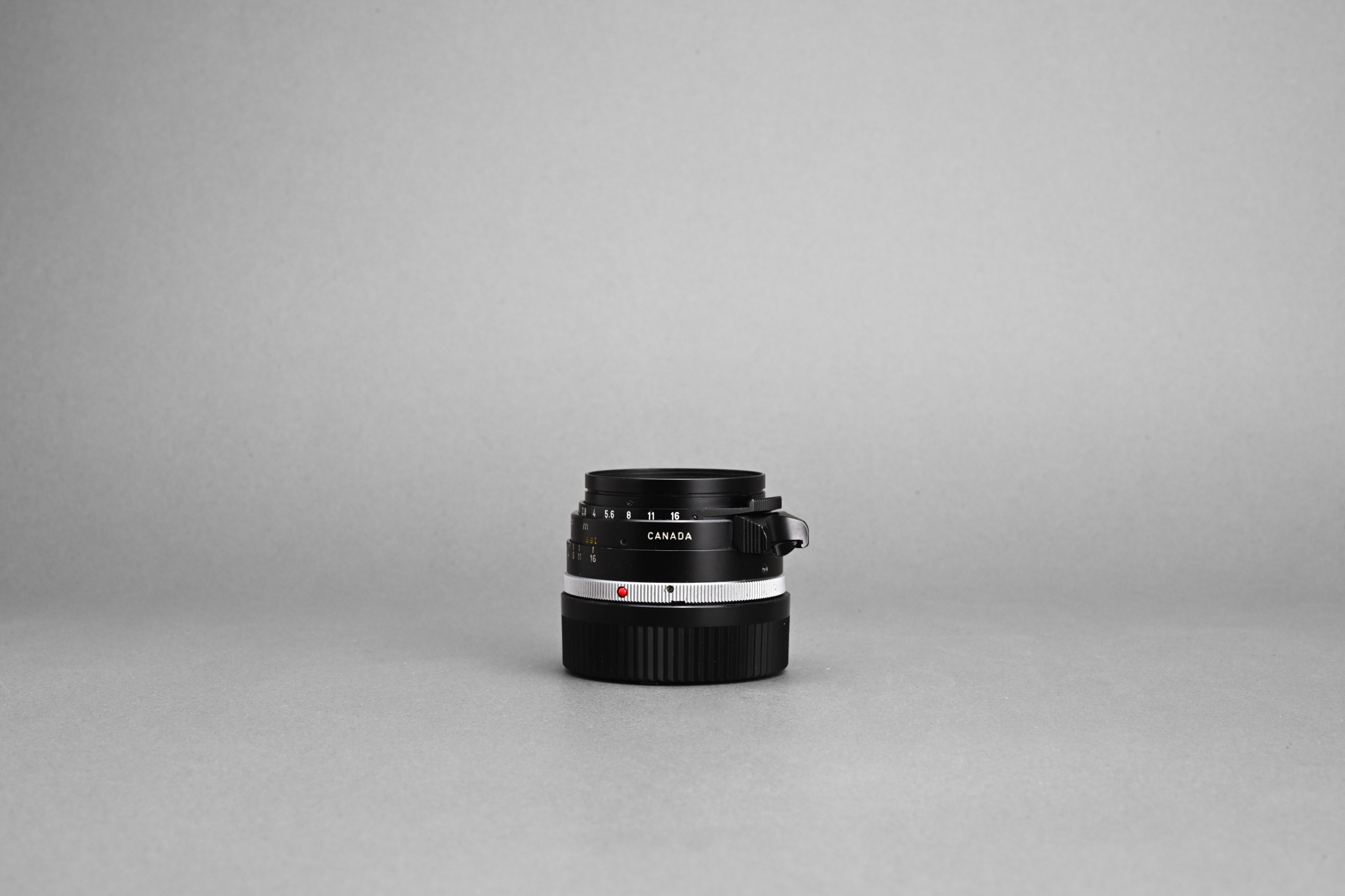Picture of Leica Summilux-M 35mm f/1.4 Ver.2 Infinity Lock Modified to 0.65m focus