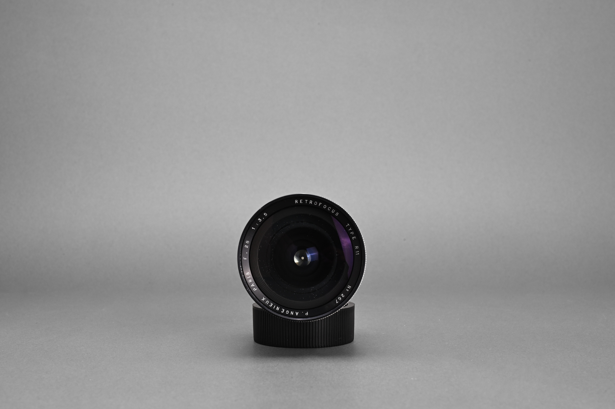 Picture of Angenieux Type R11 28mm f/3.5 LTM Screw