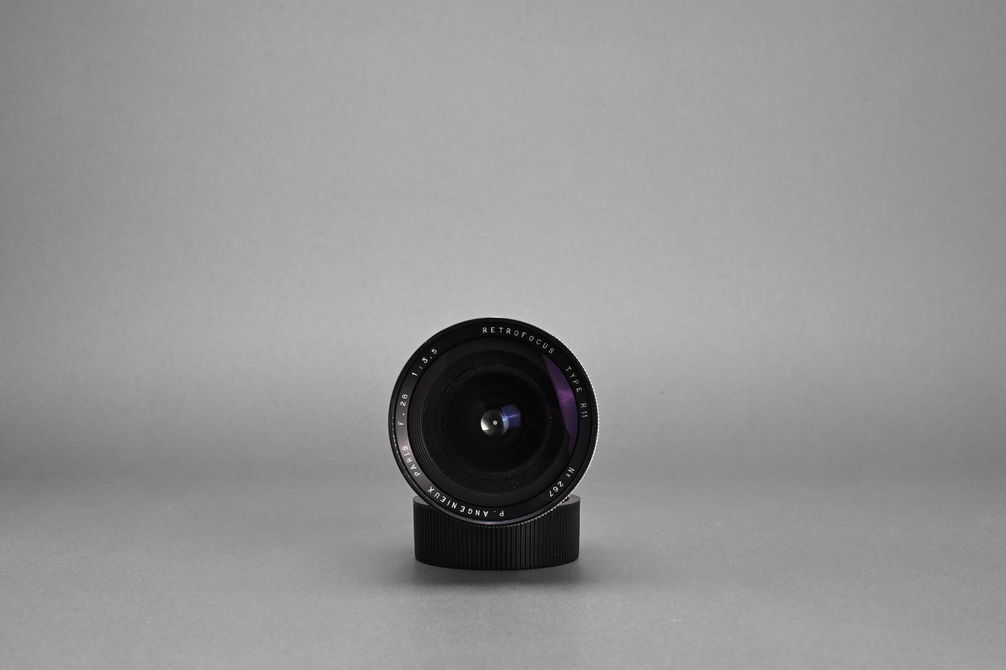 Picture of Angenieux Type R11 28mm f/3.5 LTM Screw