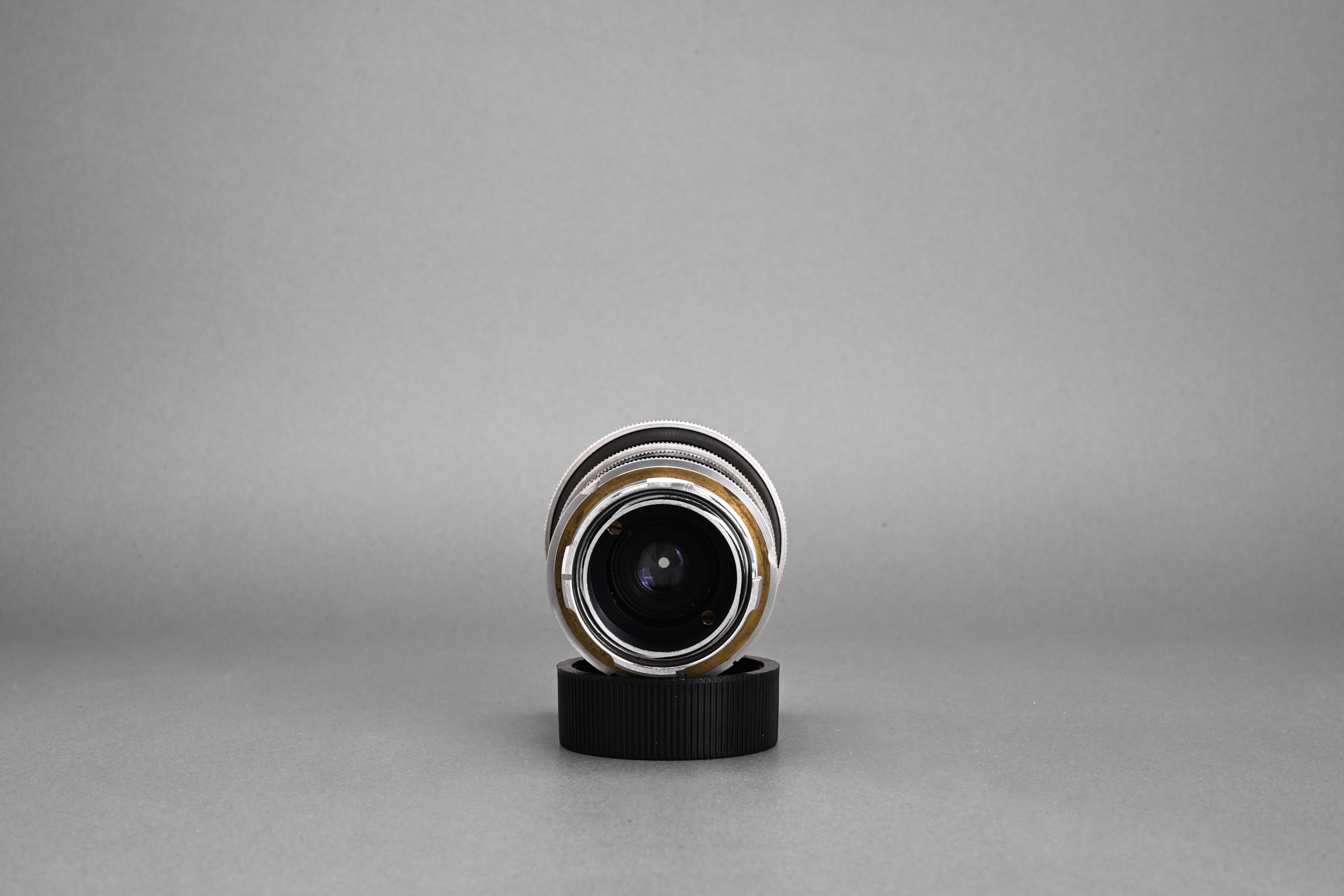 Picture of Angenieux Type R11 28mm f/3.5 LTM Screw
