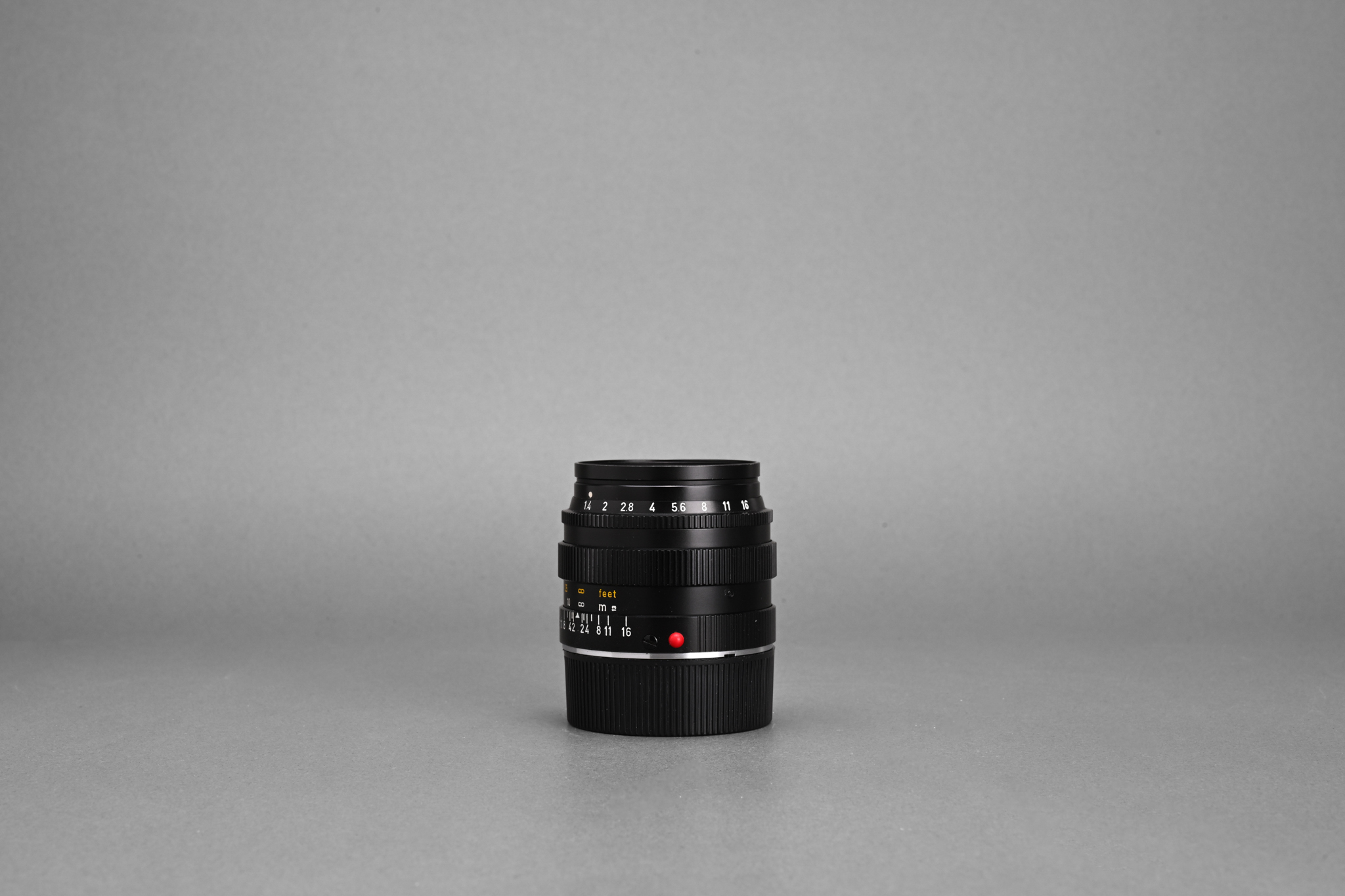 Picture of Leica Summilux-M 50mm f/1.4 Ver.2 Black