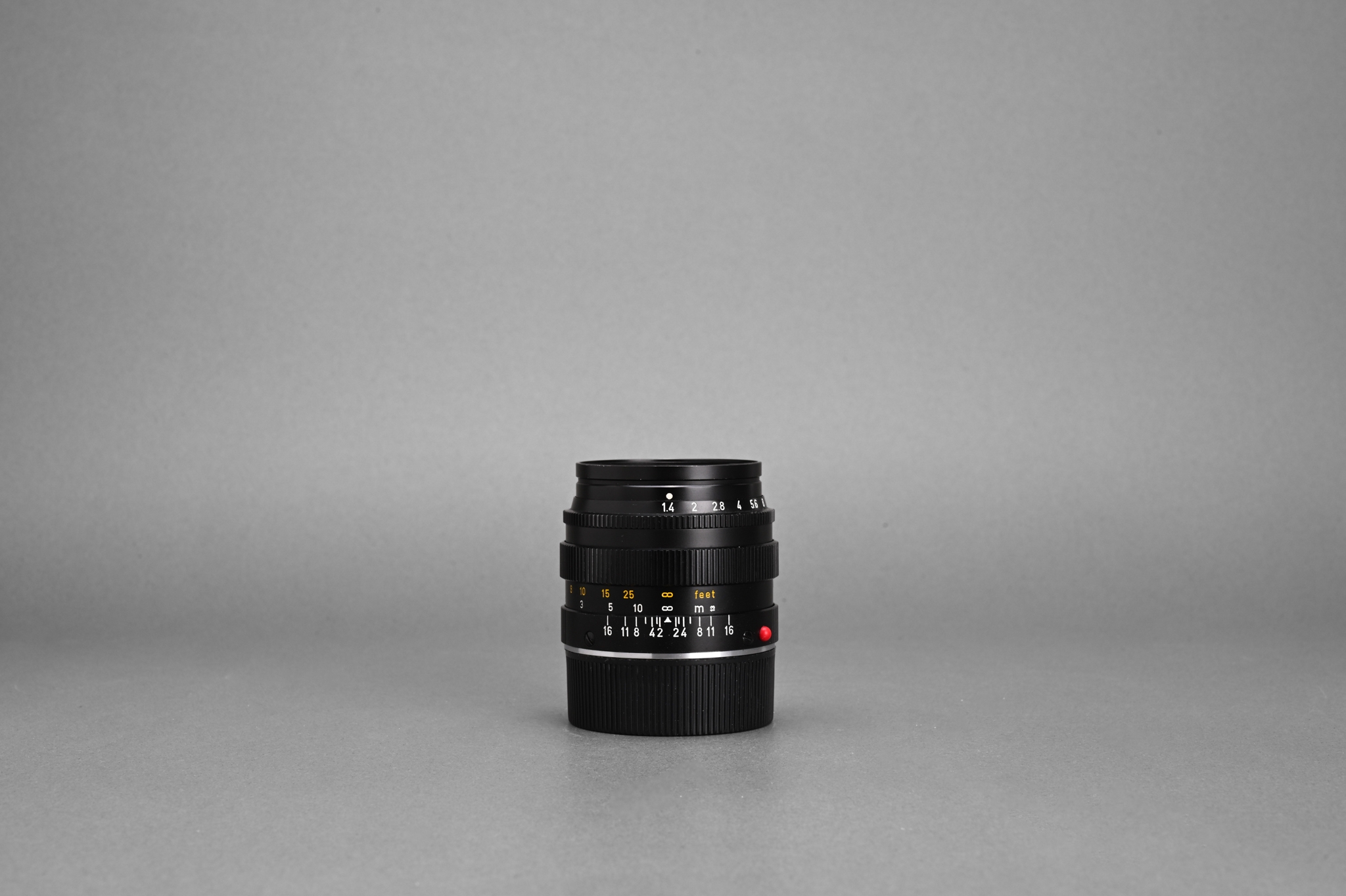 Picture of Leica Summilux-M 50mm f/1.4 Ver.2 Black
