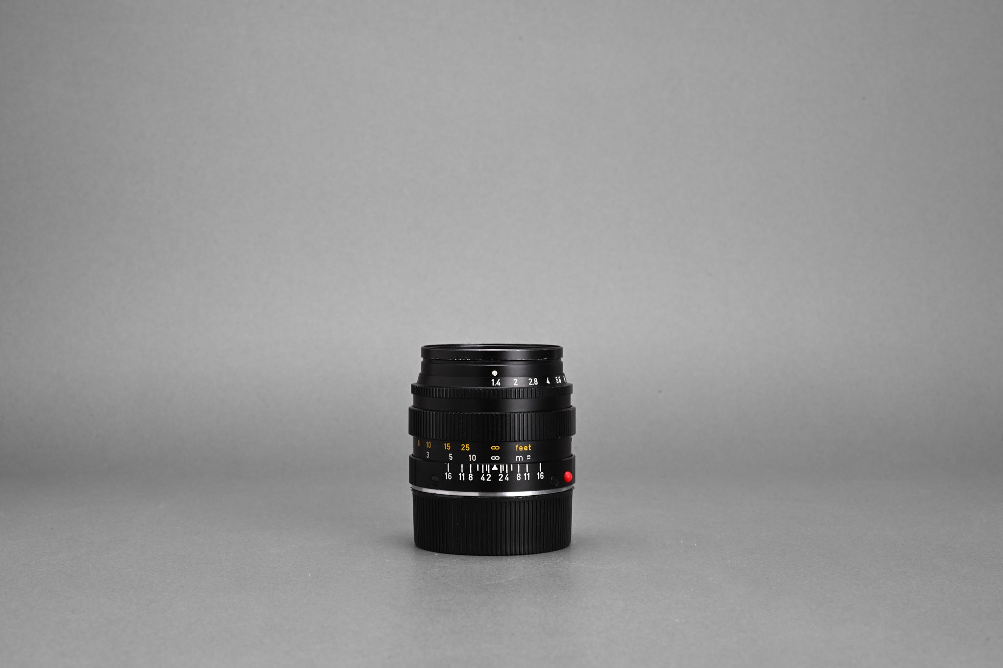 Picture of Leica Summilux-M 50mm f/1.4 Ver.2 Black