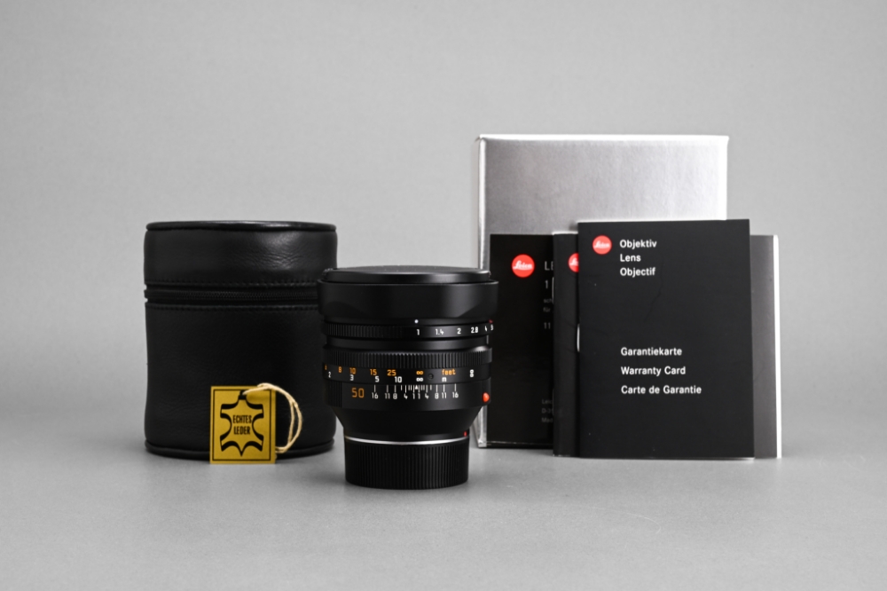 Picture of Leica Noctilux-M 50mm f/1 Ver.4 Original 6-bit Code, New Old Stock Condition