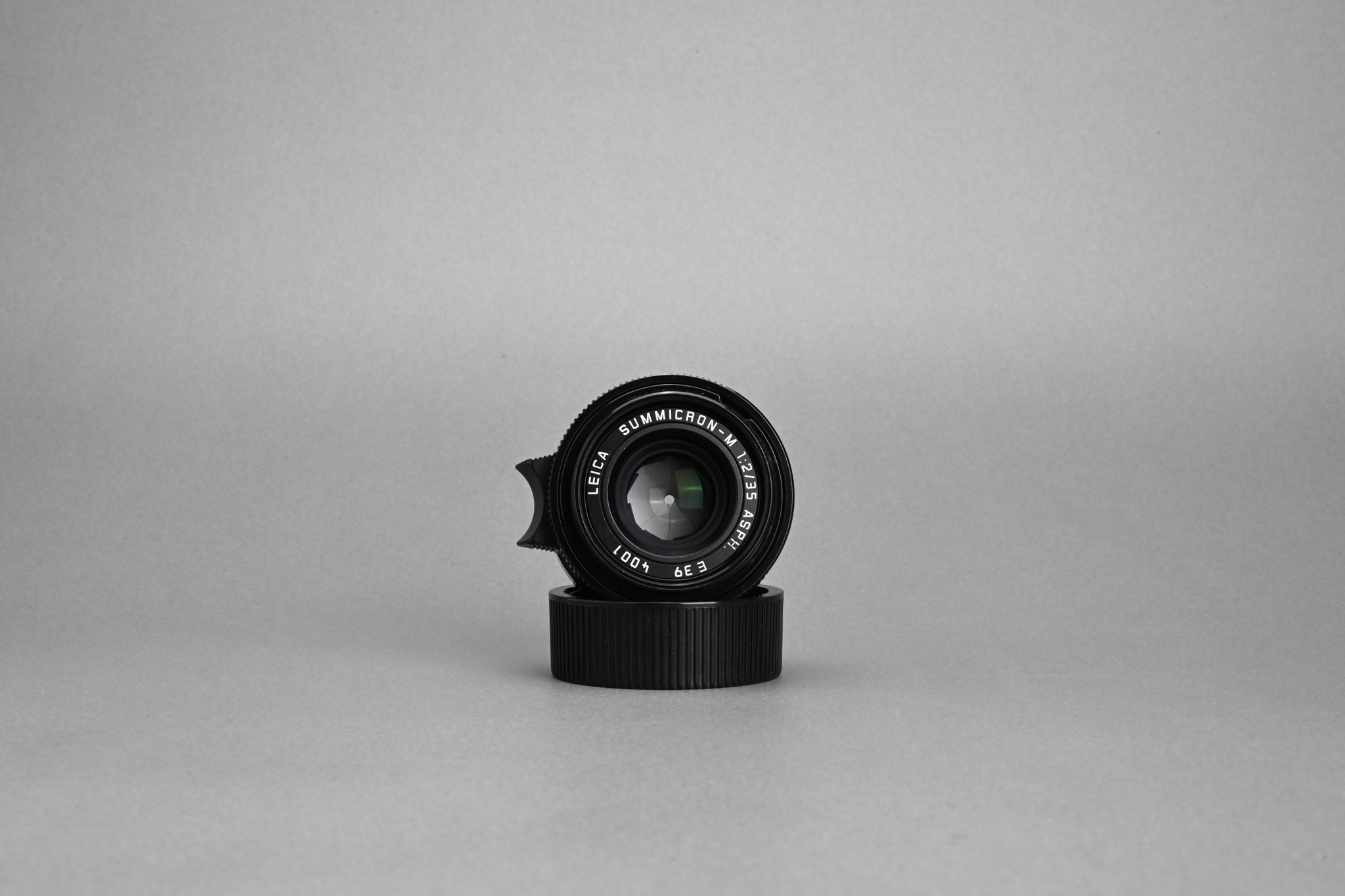 Picture of Leica Summicron-M 35mm f/2 ASPH Black Paint Millennium