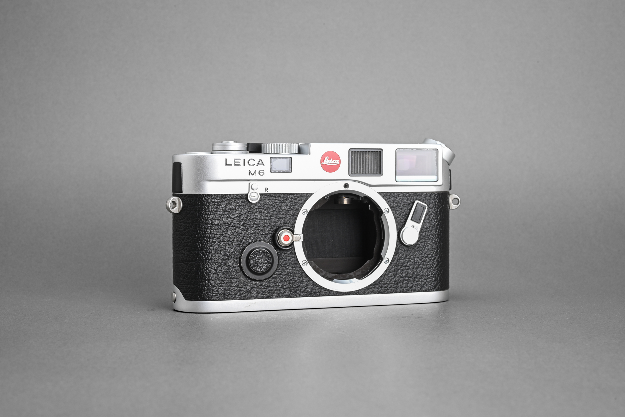 Picture of Leica M6 Classic 0.72 Silver Chrome