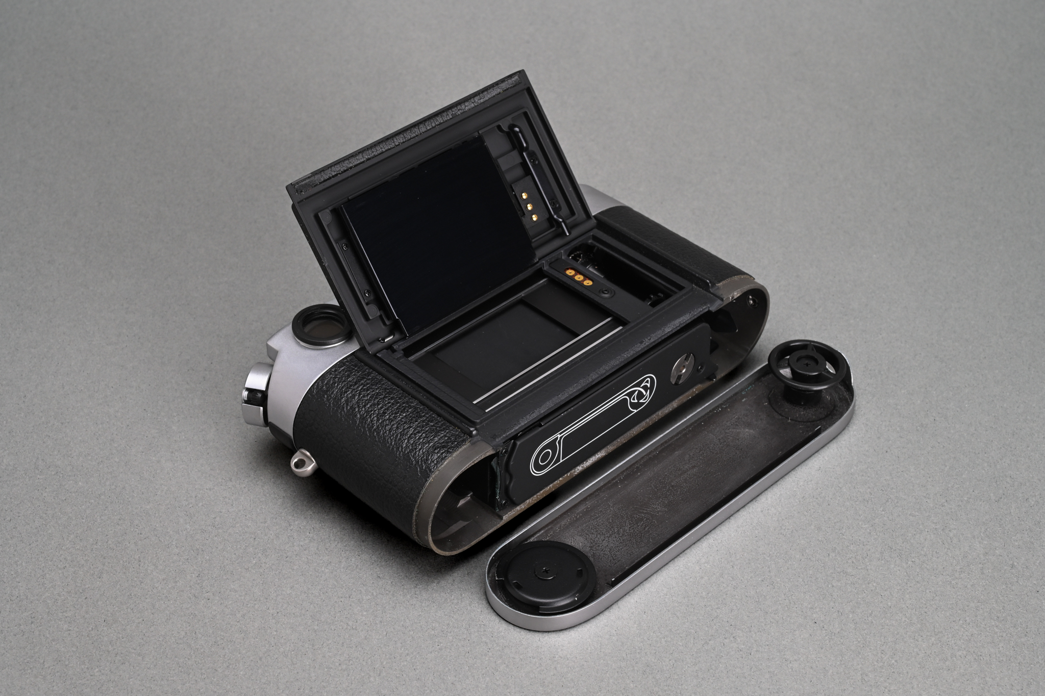 Picture of Leica M6 Classic 0.72 Silver Chrome