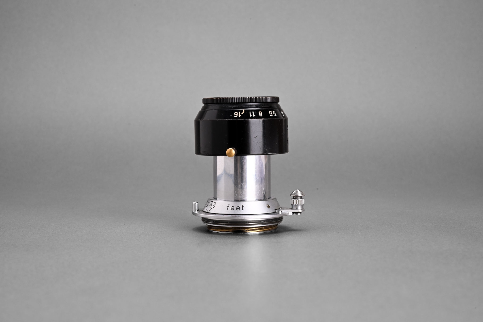 Picture of Leica Elmar 5cm f/3.5 Red Scale with VALOO Hood
