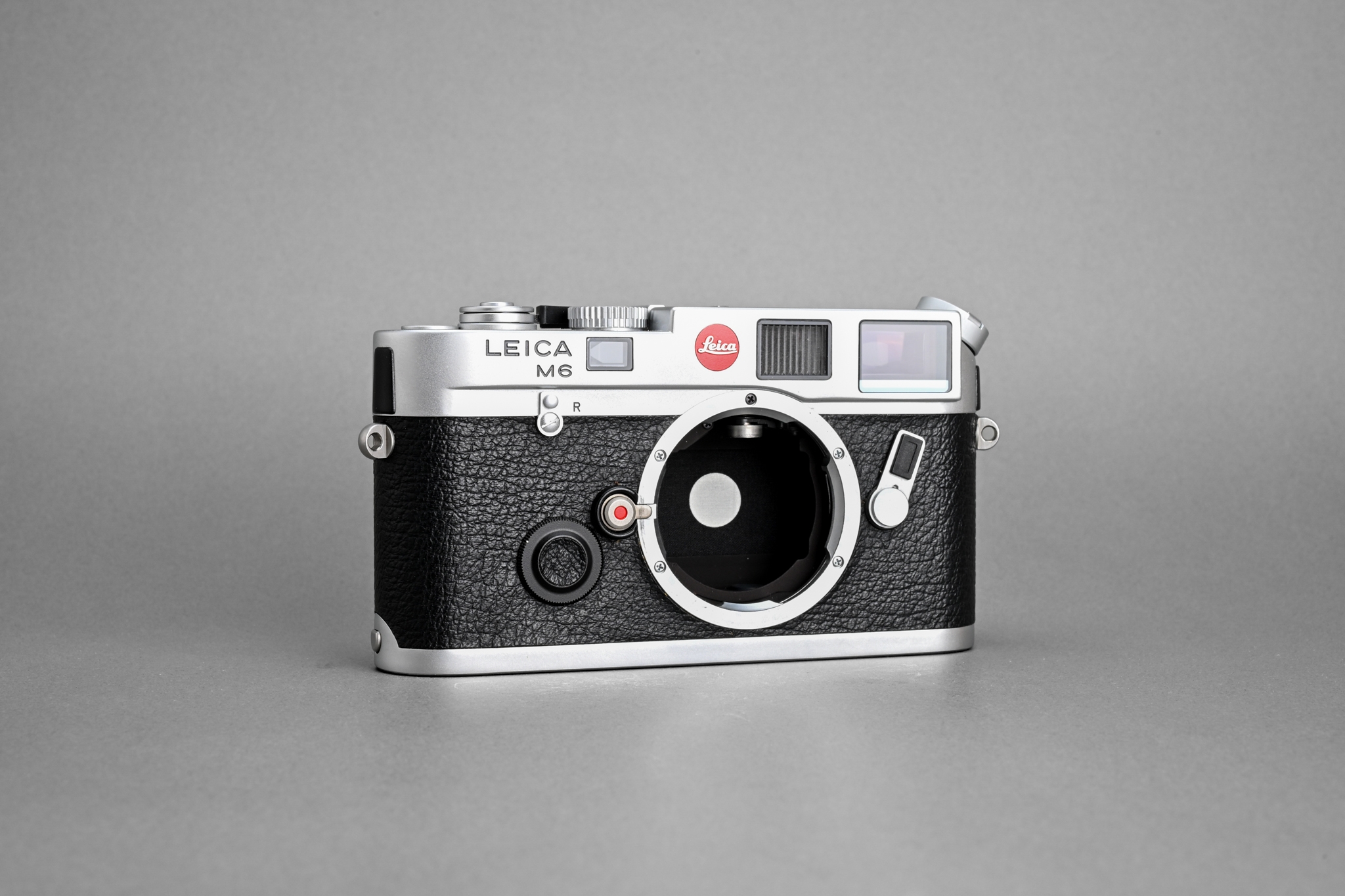 Picture of Leica M6 Classic 0.72 Silver Chrome