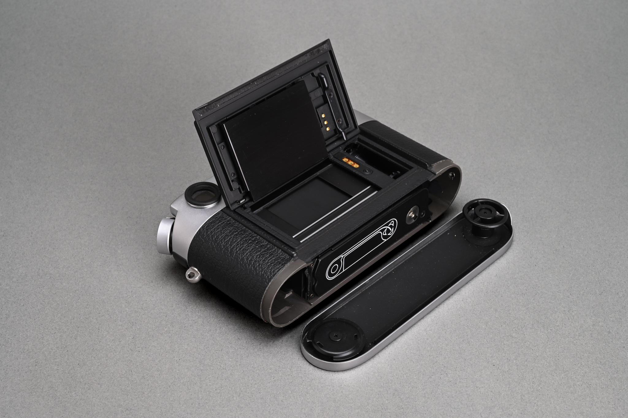 Picture of Leica M6 Classic 0.72 Silver Chrome