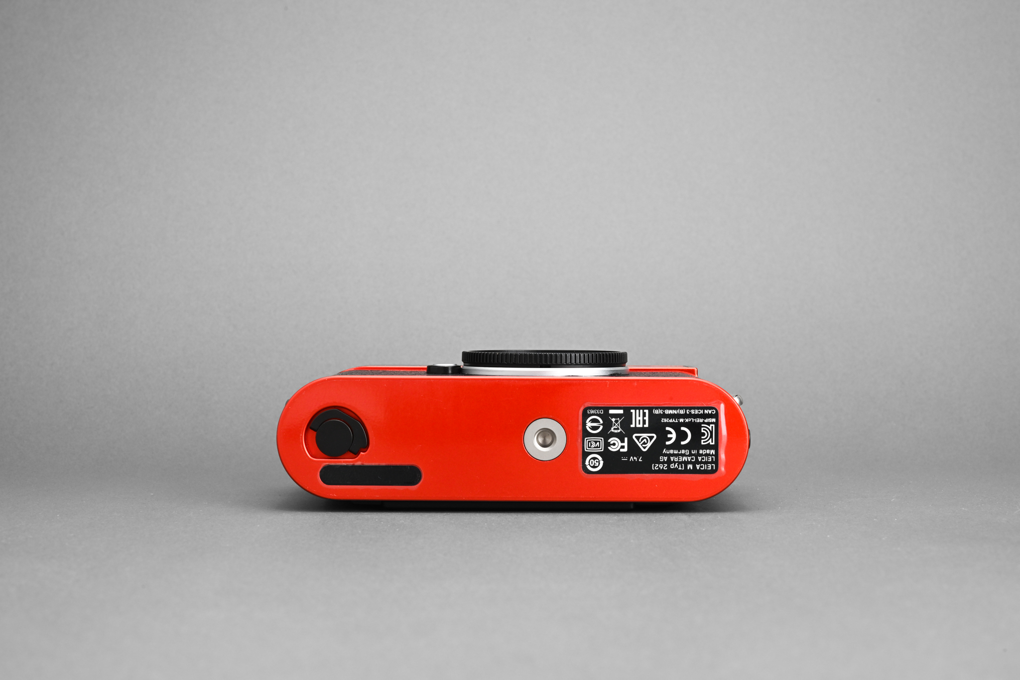 Picture of Leica M (Typ 262) Red Anodized Finish