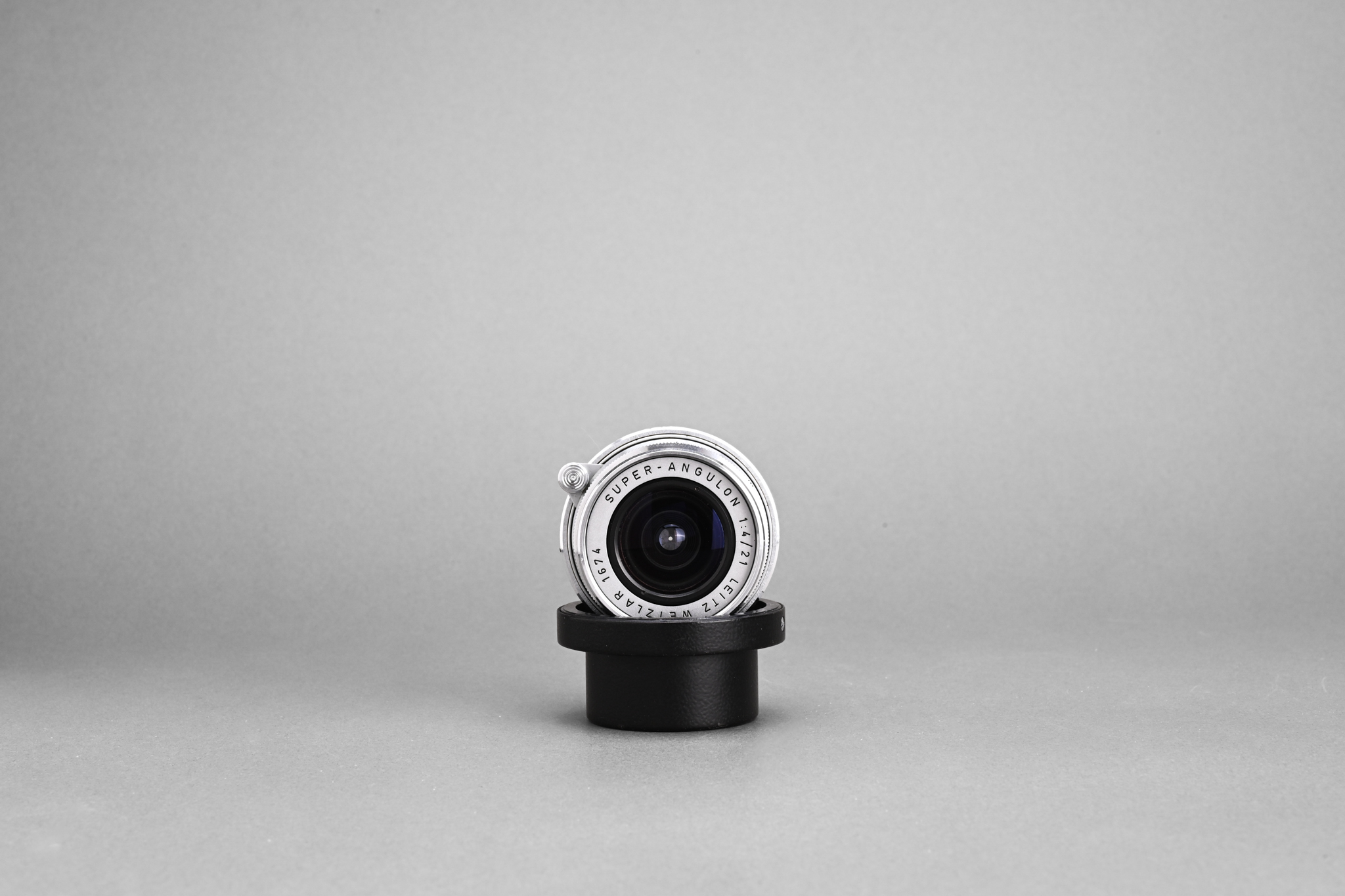 Picture of Leica Super-Angulon-M 21mm f/4 Ver.1 Silver
