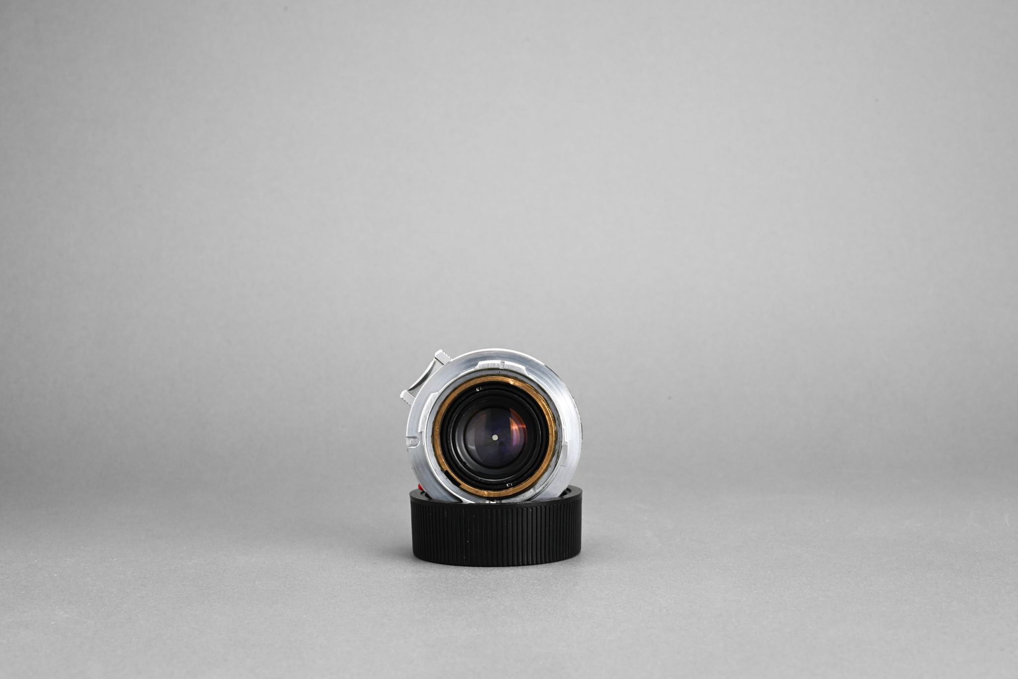 Picture of Leica Summicron-M 35mm f/2 Ver.1 8-element Canada