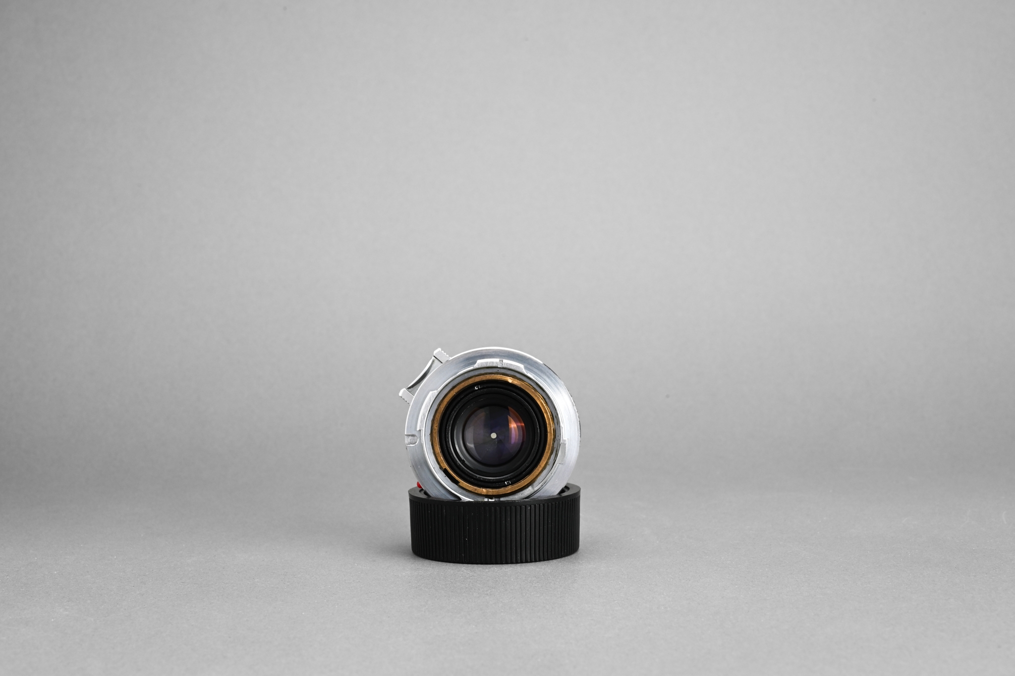 Picture of Leica Summicron-M 35mm f/2 Ver.1 8-element Canada