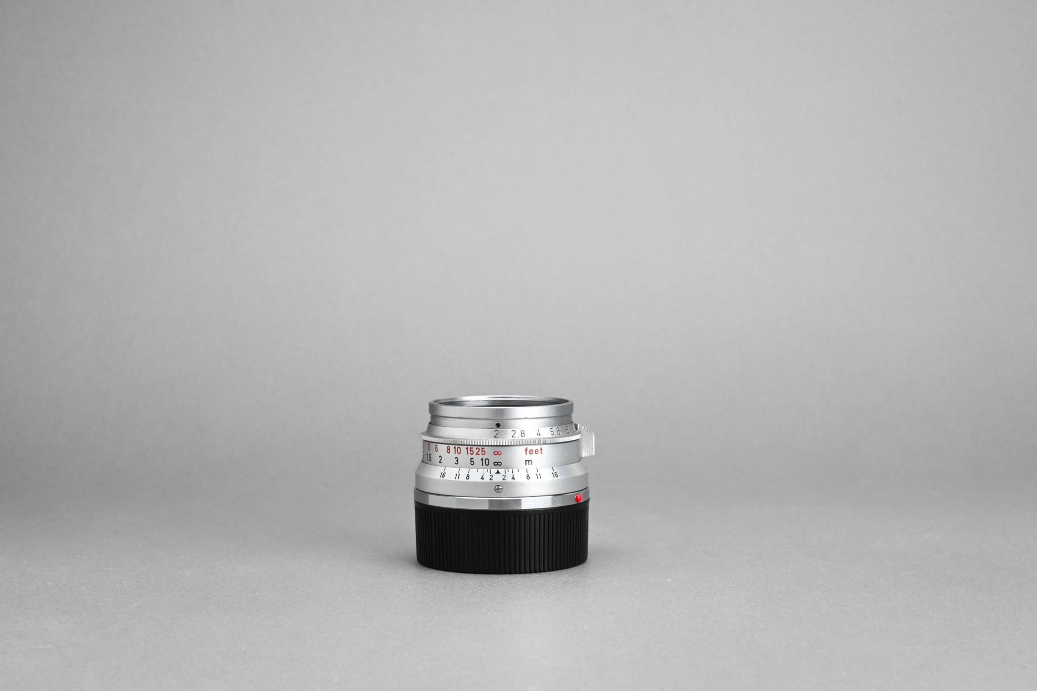 Picture of Leica Summicron-M 35mm f/2 Ver.1 8-element Canada