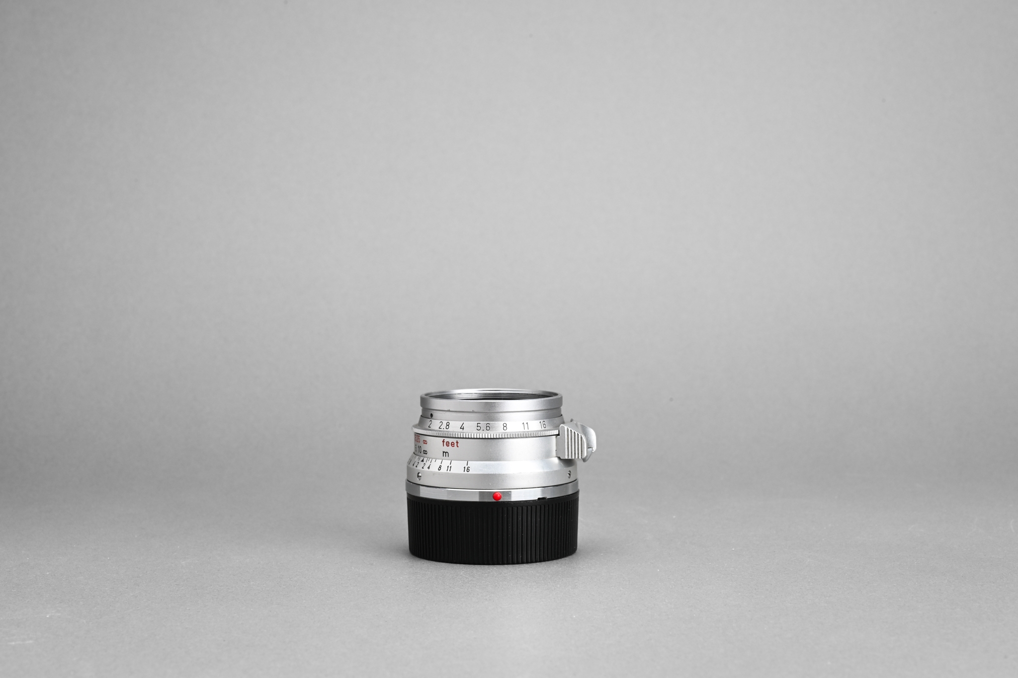 Picture of Leica Summicron-M 35mm f/2 Ver.1 8-element Canada