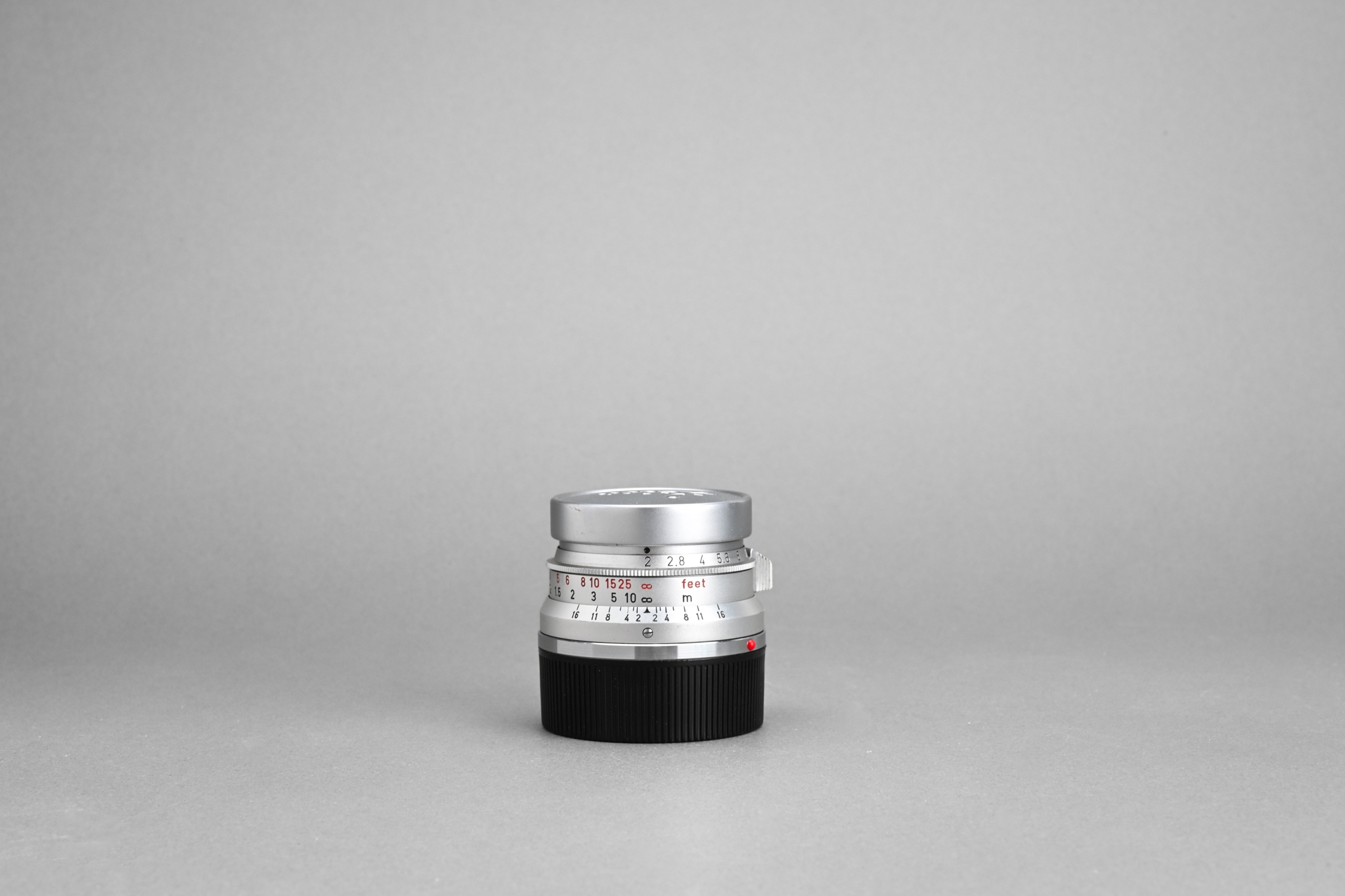 Picture of Leica Summicron-M 35mm f/2 Ver.1 8-element Canada