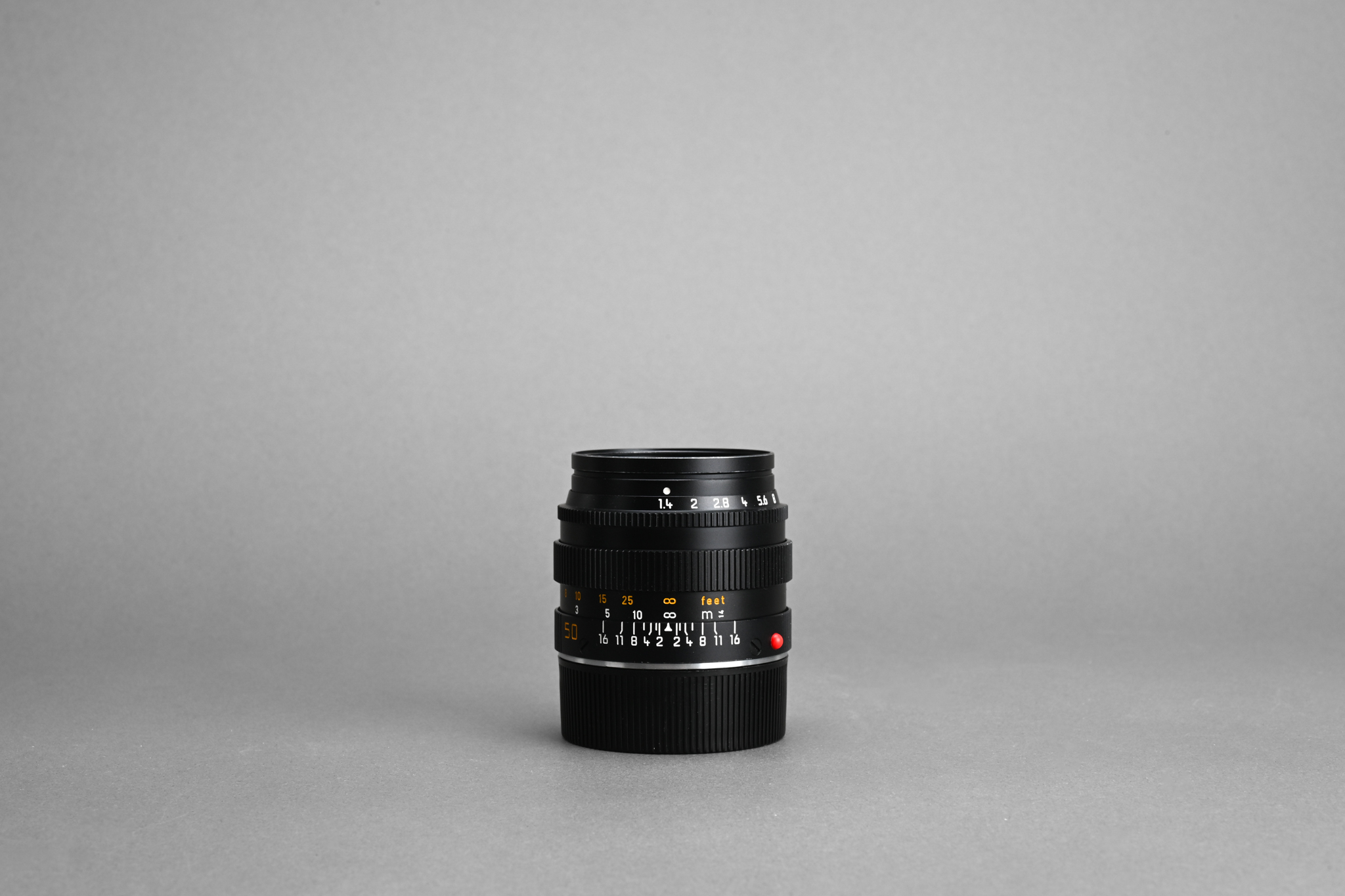 Picture of Leica Summilux-M 50mm f/1.4 Ver.2 Black Late