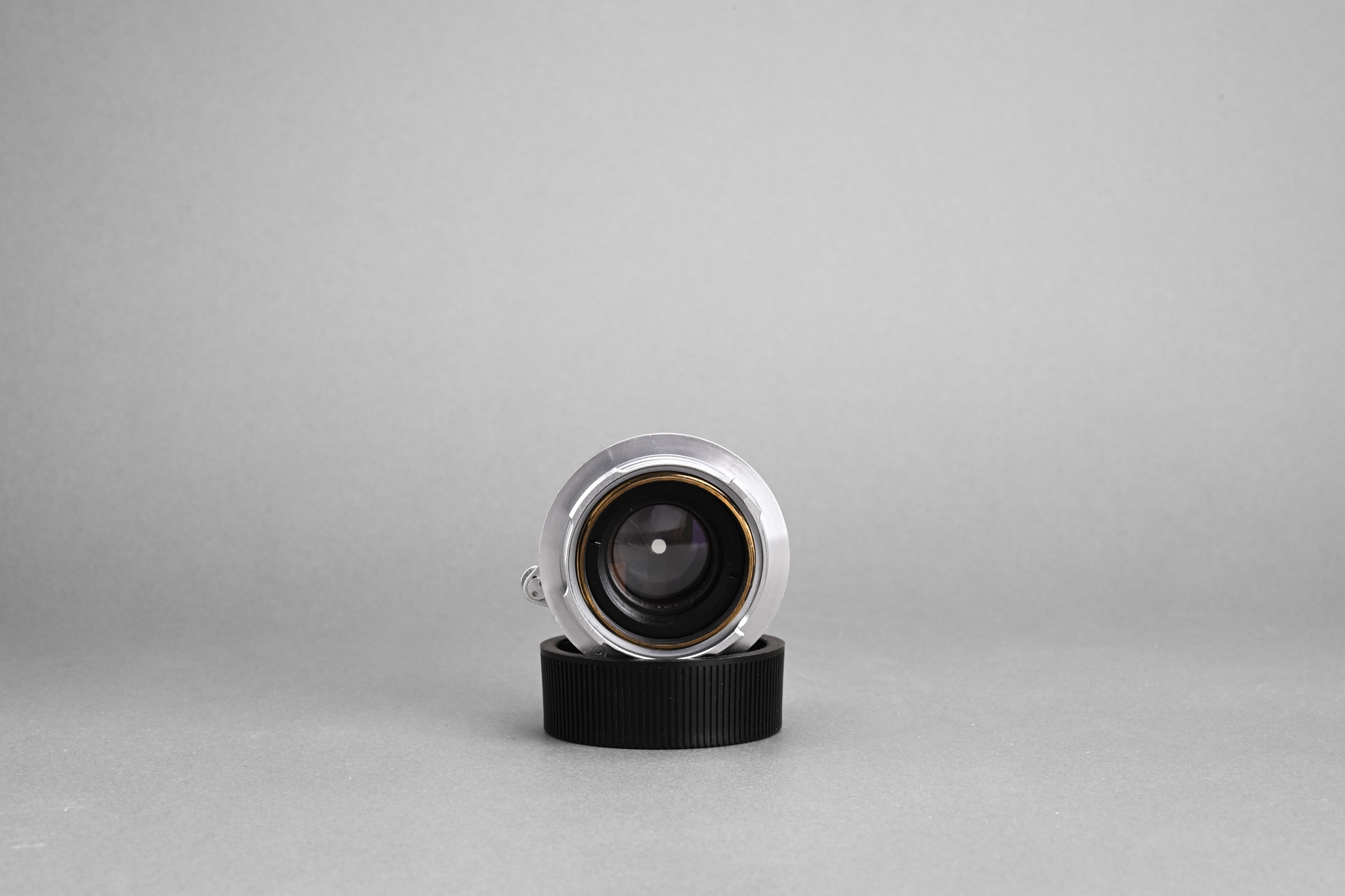 Picture of Leica Summicron-M 50mm f/2 Rigid Ver.1 Silver Chrome