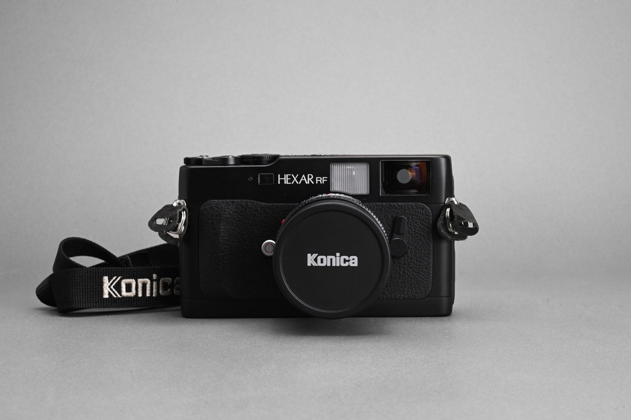 Picture of Konica Hexar RF Black with M-Hexanon 50mm f/2 Kit Set