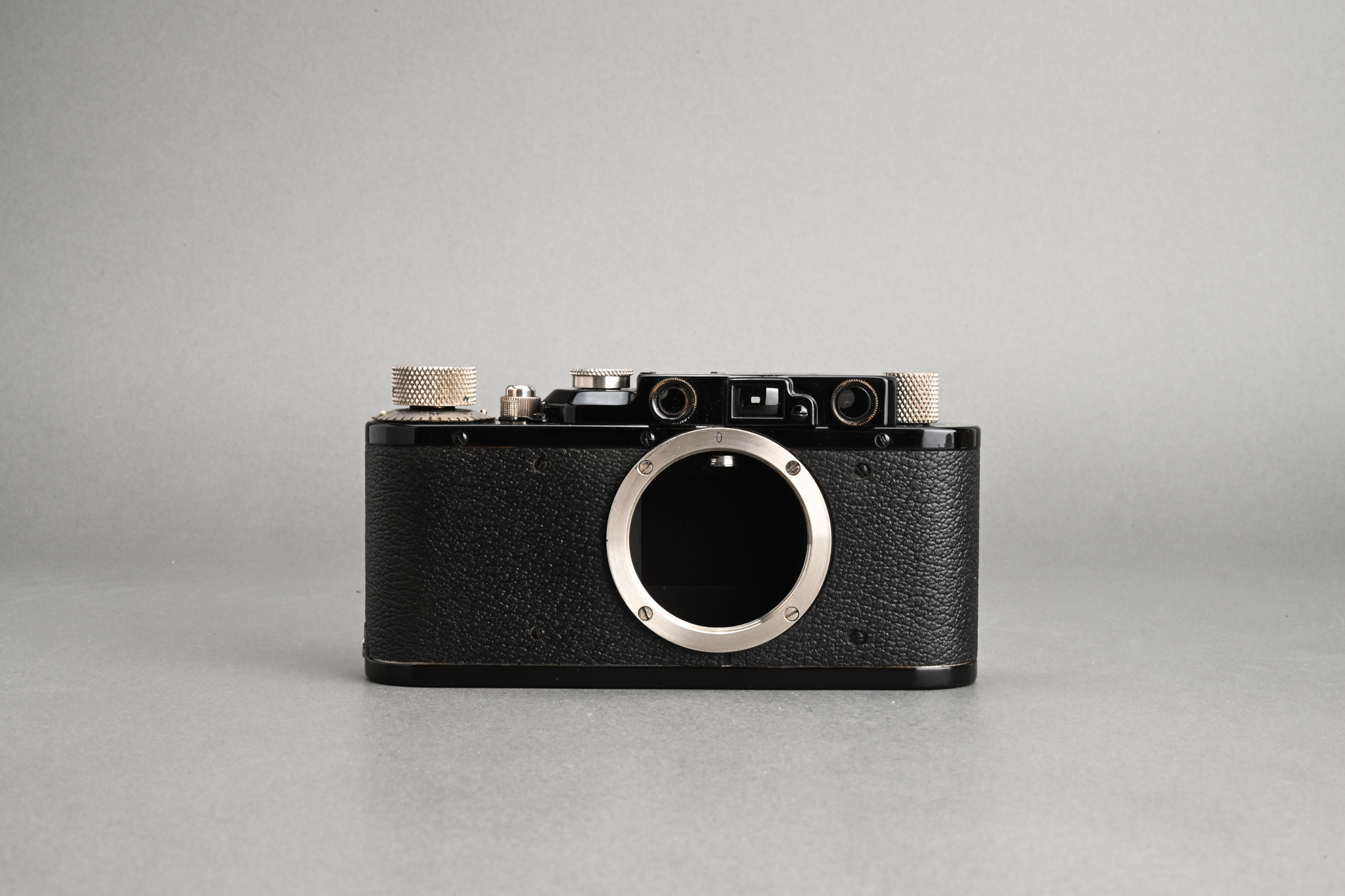 Picture of Leica II (Model D) Black Paint with Elmar 5cm f/3.5 Nickel