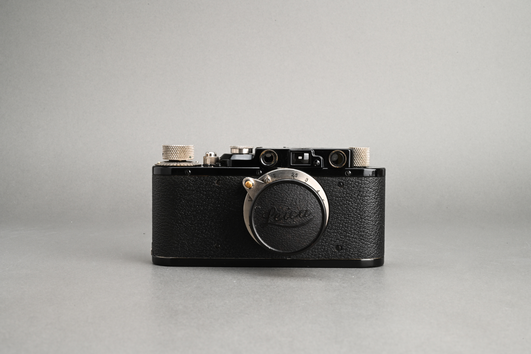 Picture of Leica II (Model D) Black Paint with Elmar 5cm f/3.5 Nickel